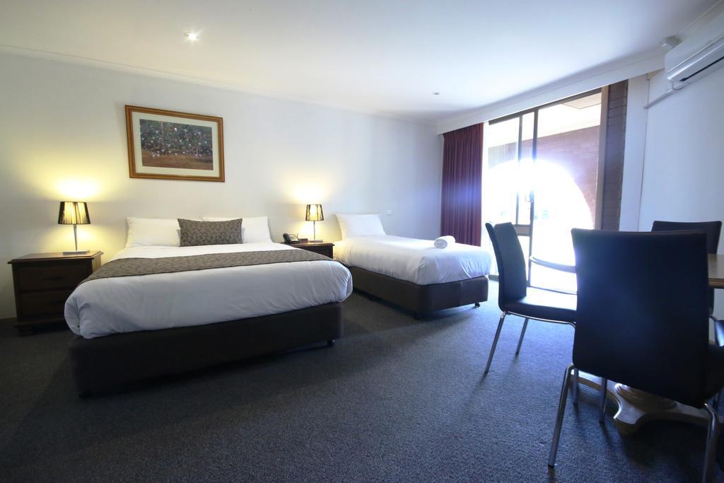 Bell Tower Inn Ballarat Extérieur photo